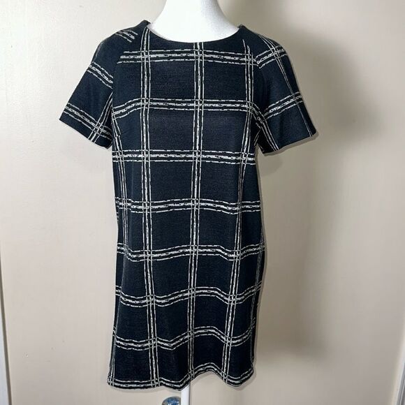 Liquorish 4-6 Navy White Window Pane Plaid Short Sleeve Knit Shift Mini Dress - Picture 1 of 11
